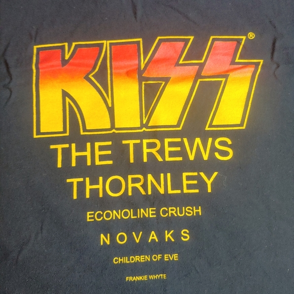 Halifax Rocks 2009 Kiss tshirt - Picture 4 of 5